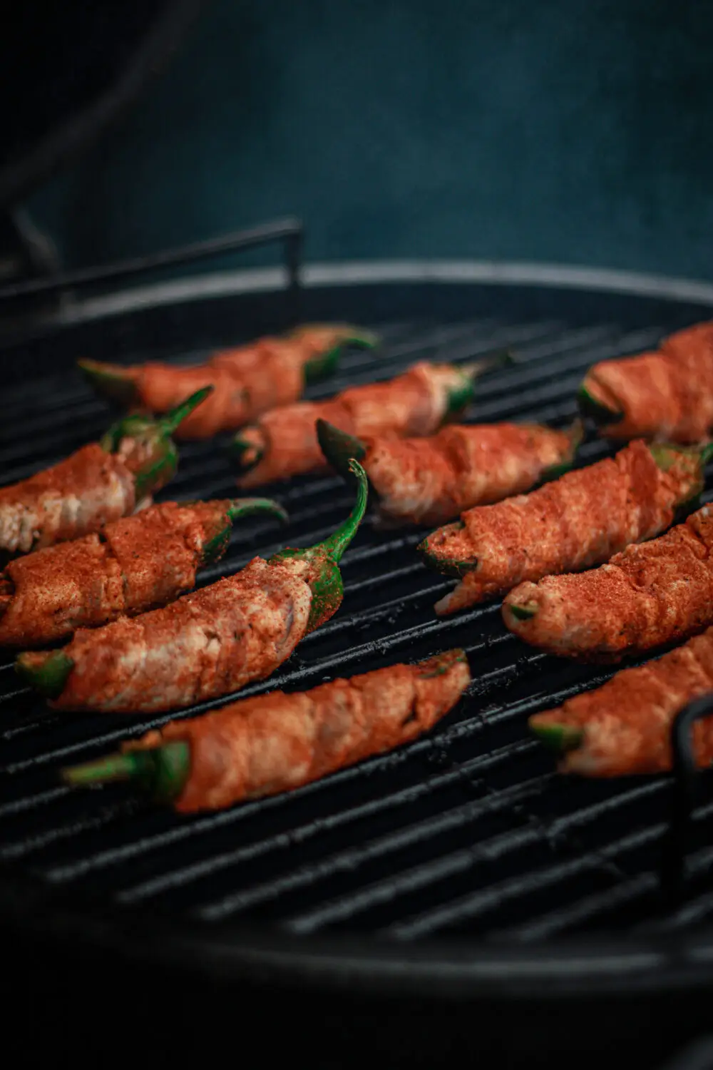 Ultimate Outdoor Appetizer: Smoky Bacon-wrapped Jalapeno Poppers