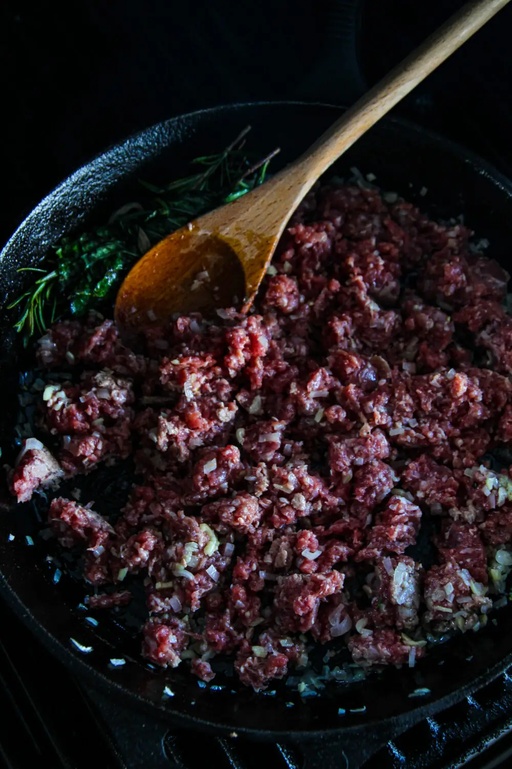 Ground lamb for smoked lamb ragu